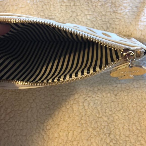 Kate Spade Pouch - Picture 5 of 5